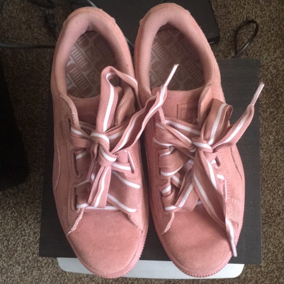 Shoe - Picture 2 of 2